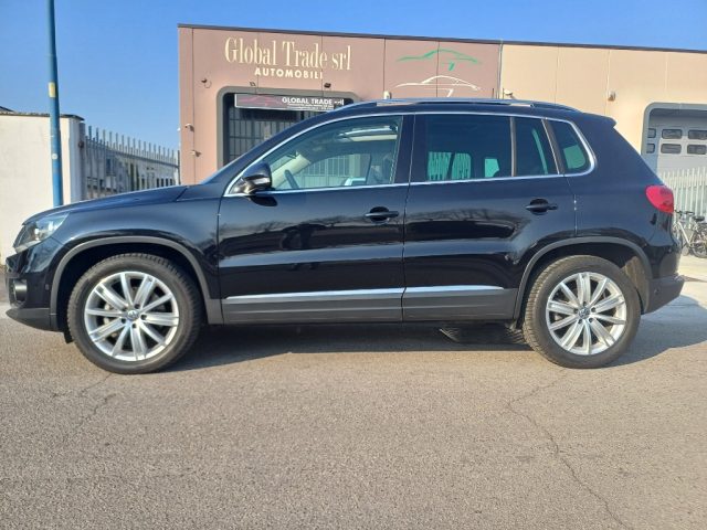 VOLKSWAGEN Tiguan usata, con Airbag
