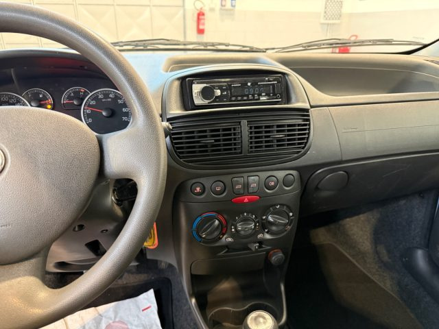FIAT Punto usata 16