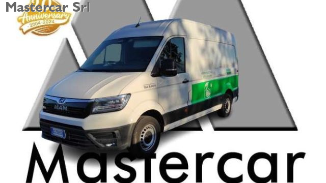 VOLKSWAGEN Crafter usata, con Airbag