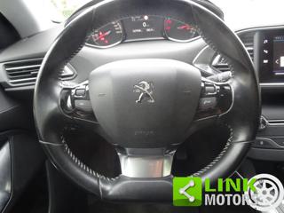PEUGEOT 308 usata, con Fendinebbia