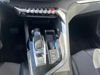 PEUGEOT 3008 usata, con Volante in pelle