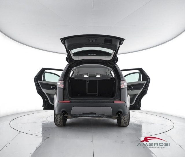 LAND ROVER Discovery Sport usata 6