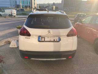 PEUGEOT 2008 usata, con Autoradio