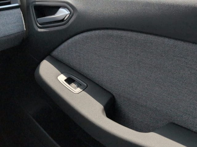 RENAULT Clio usata, con Controllo elettronico della corsia