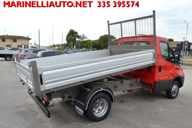 IVECO Daily usata, con Climatizzatore