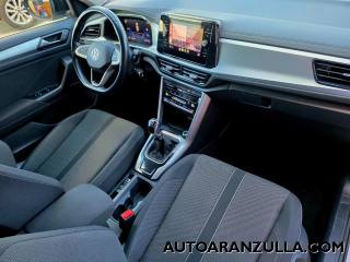 VOLKSWAGEN T-Roc usata, con Controllo automatico clima