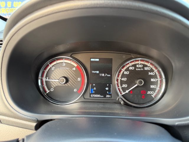 MITSUBISHI L200 usata, con Airbag testa