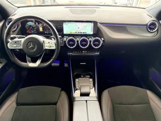 MERCEDES-BENZ GLA 180 usata, con Sedile posteriore sdoppiato