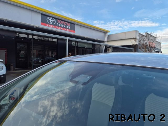 TOYOTA Yaris usata, con Servosterzo