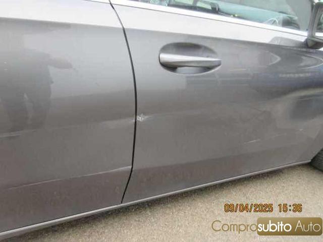 MERCEDES-BENZ A 180 usata, con Alzacristalli elettrici