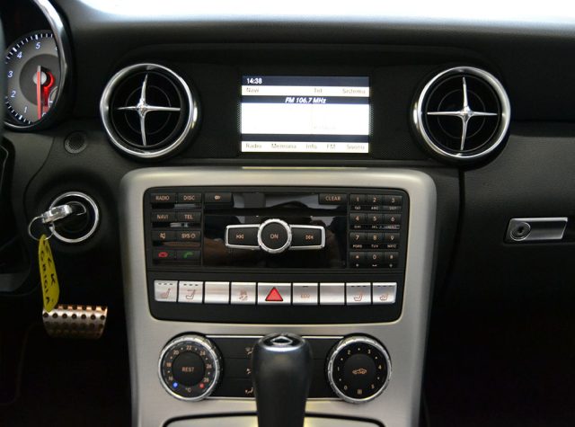 MERCEDES-BENZ SLK 200 usata, con Alzacristalli elettrici