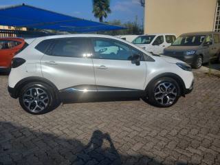 RENAULT Captur usata, con Autoradio