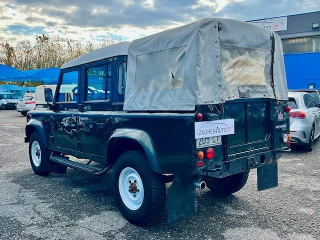LAND ROVER Defender usata 2