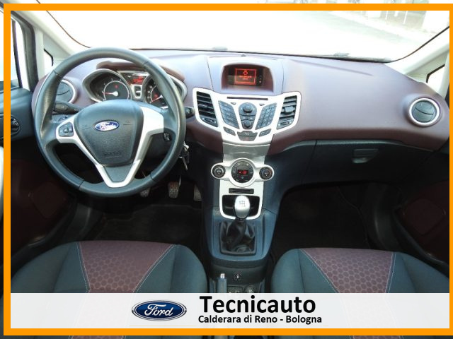 FORD Fiesta usata, con Servosterzo
