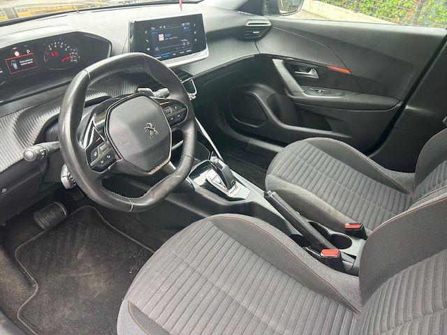 PEUGEOT 2008 usata, con Chiusura centralizzata