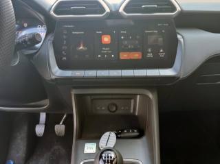 MG ZS usata 9