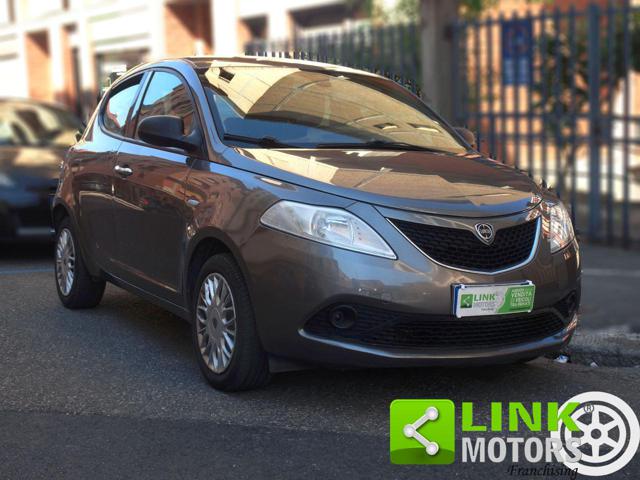 LANCIA Ypsilon usata, con ABS