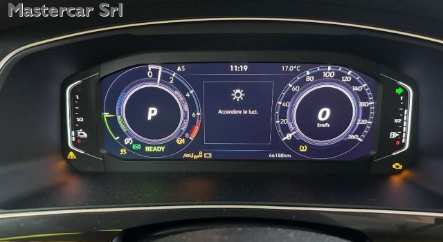 VOLKSWAGEN Tiguan usata, con Cruise Control