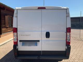 PEUGEOT Boxer usata, con Servosterzo