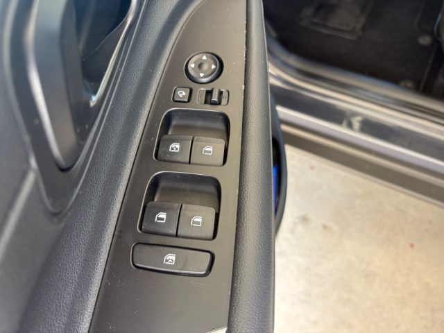 HYUNDAI Bayon usata, con MP3
