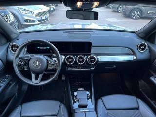 MERCEDES-BENZ GLB 200 usata, con Chiusura centralizzata