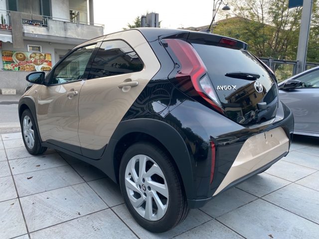 TOYOTA Aygo X usata, con Climatizzatore