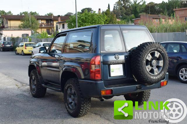 NISSAN Patrol usata, con Autoradio
