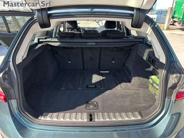 BMW 320 usata, con Sedile posteriore sdoppiato