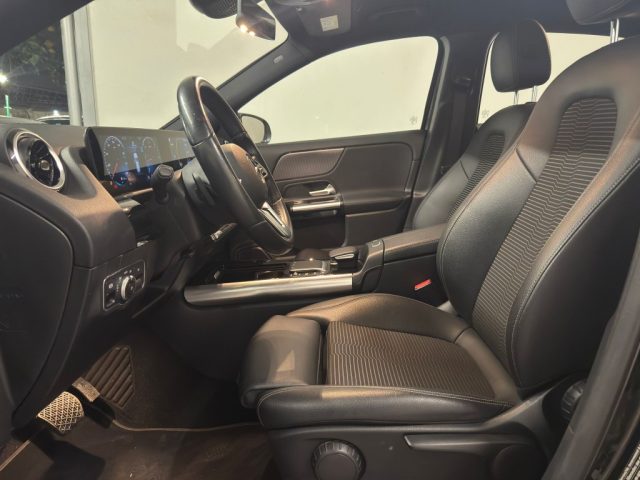 MERCEDES-BENZ GLA 200 usata, con Specchietti laterali elettrici