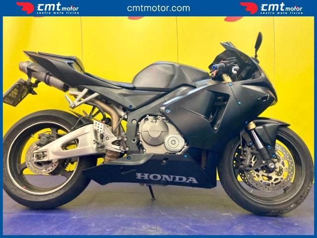 HONDA CBR 600 RR usata 0