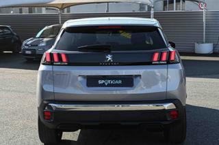 PEUGEOT 3008 usata, con Autoradio