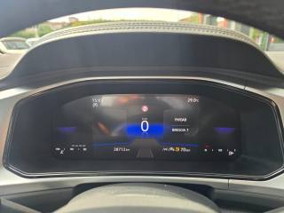 VOLKSWAGEN T-Roc usata, con Volante multifunzione