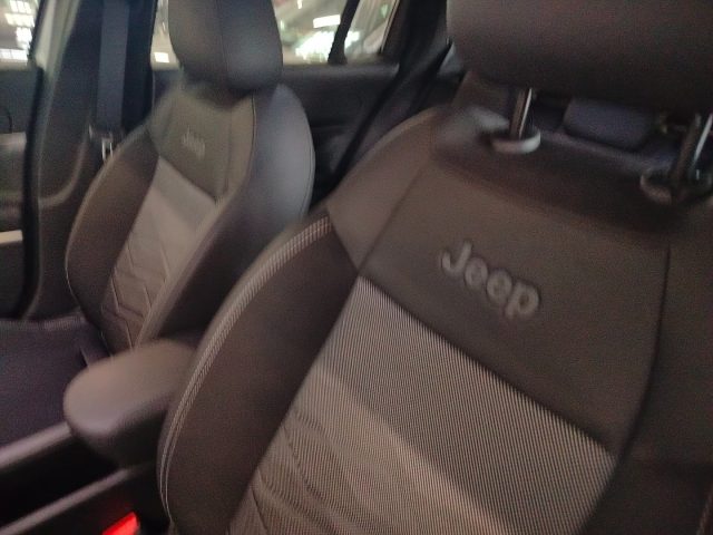 JEEP Avenger usata, con Bracciolo