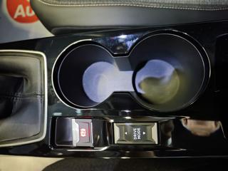 PEUGEOT 2008 usata, con Cruise Control