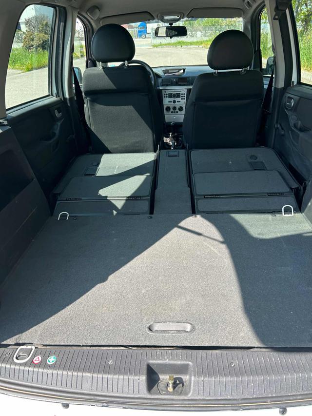OPEL Meriva usata, con Fendinebbia