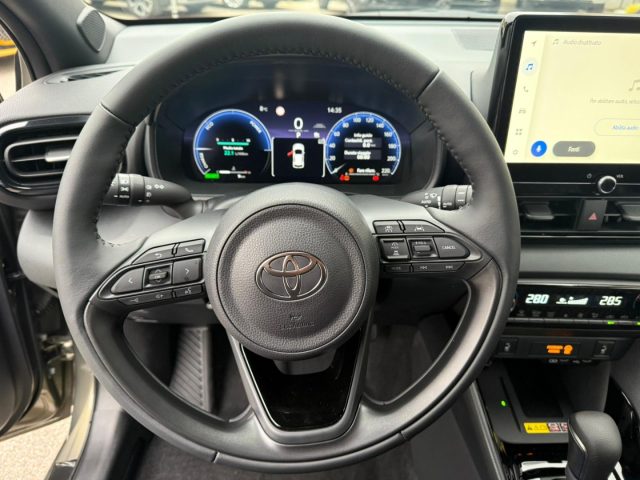 TOYOTA Yaris usata, con Controllo elettronico della corsia