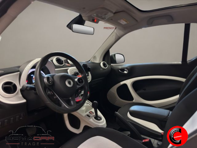 SMART ForTwo usata, con USB