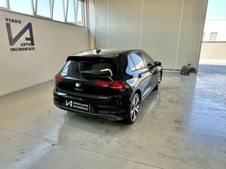 VOLKSWAGEN Golf usata, con Autoradio