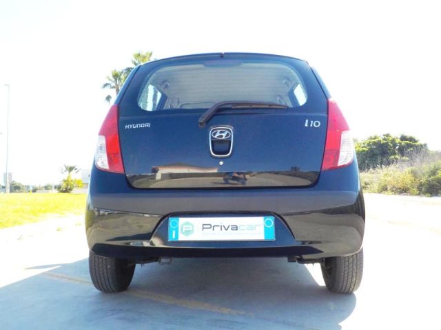 HYUNDAI i10 usata, con Specchietti laterali elettrici