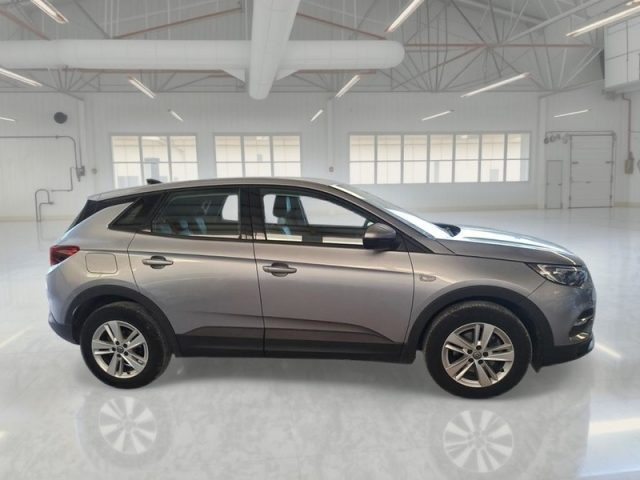 OPEL Grandland X usata, con Autoradio