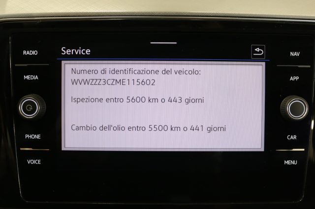 VOLKSWAGEN Passat Variant usata, con Fari LED