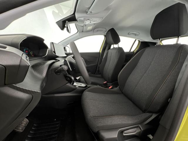 PEUGEOT 208 usata, con Autoradio