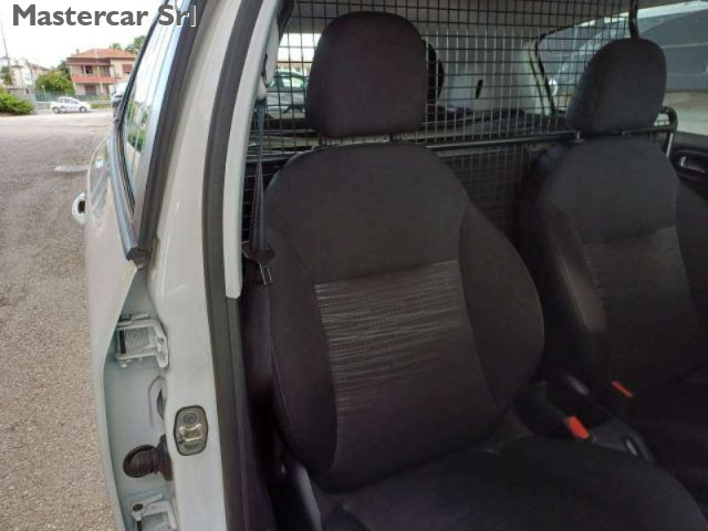 PEUGEOT 208 usata 11