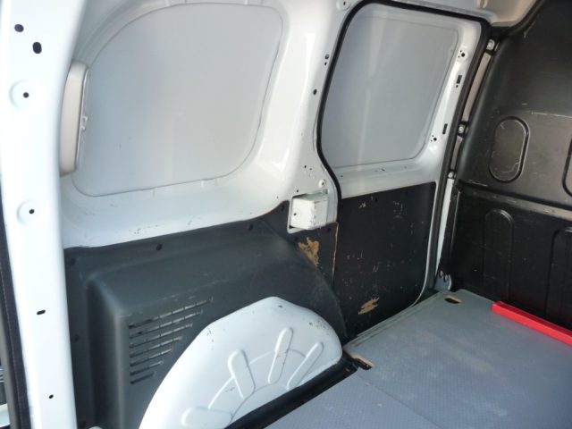 RENAULT Kangoo usata, con Cronologia tagliandi