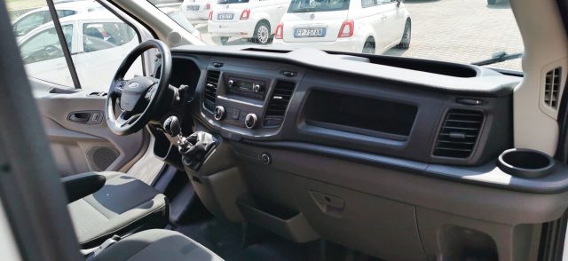 FORD Transit usata, con Sensori di parcheggio posteriori