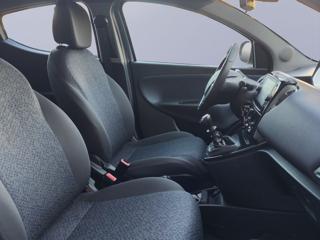 LANCIA Ypsilon usata, con ESP