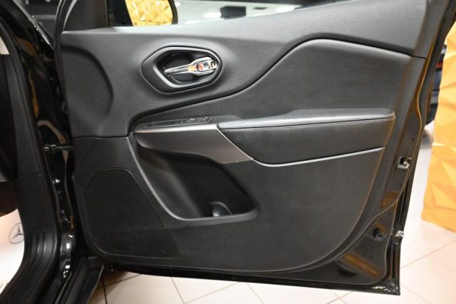 JEEP Cherokee usata 63