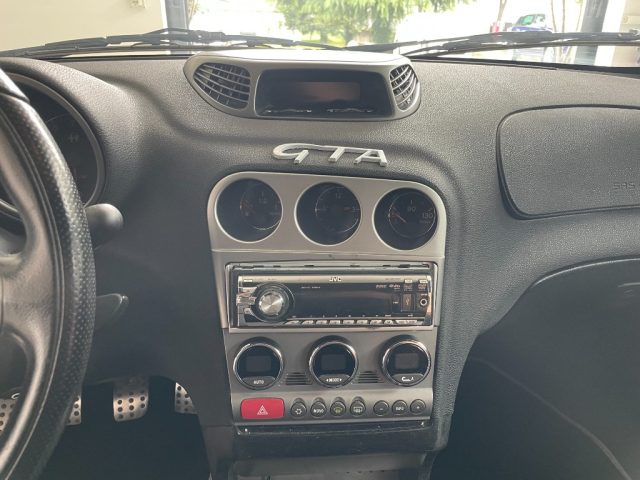 ALFA ROMEO 156 usata, con Lettore CD
