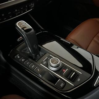 MASERATI Levante usata, con Touch screen