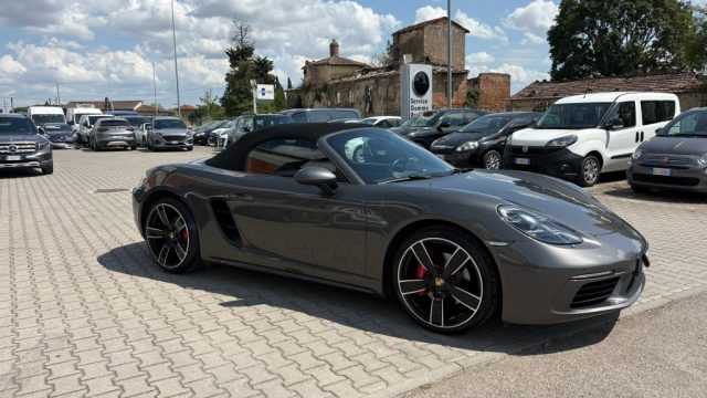 PORSCHE 718 Spyder usata, con Airbag